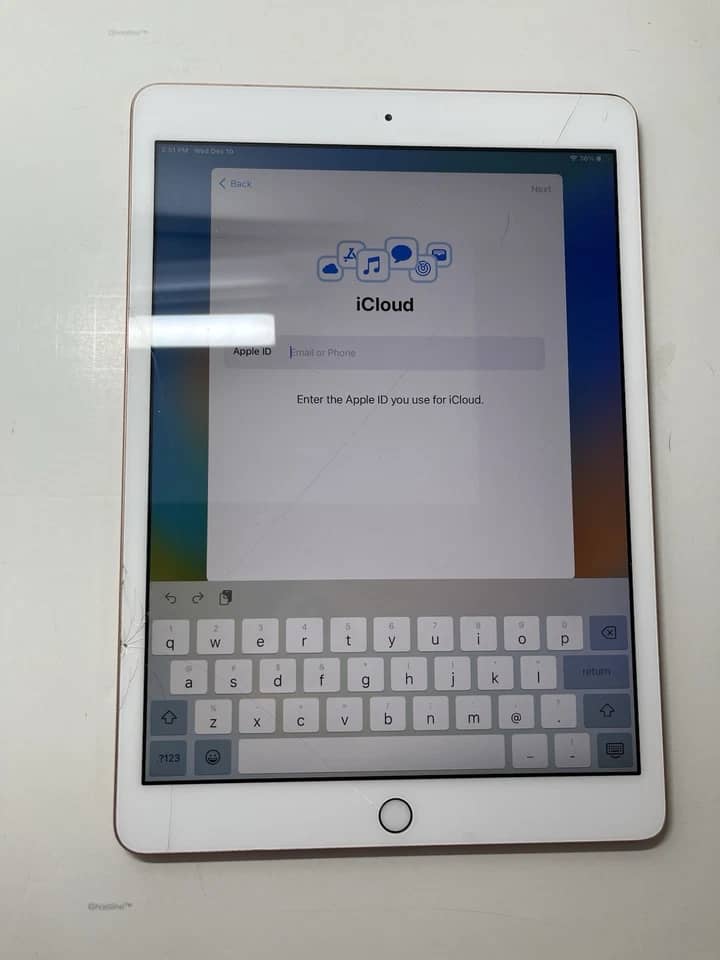 Apple iPad 7 Tablets 10.2" Gray 128GB Refurbished - Premium