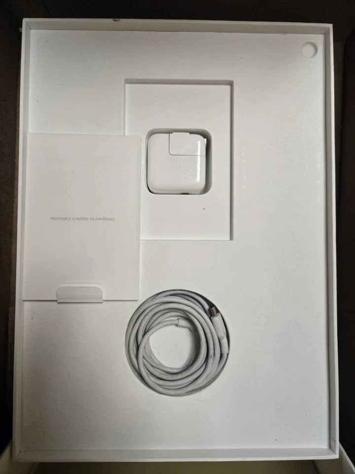 Apple iPad Pro 2 Tablets 12.9" Gray 64GB Used - Good