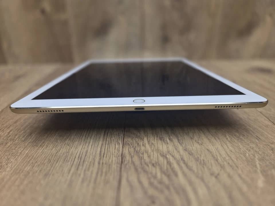 Apple iPad Pro 2 Tablets 12.9" Gray 64GB Used - Good
