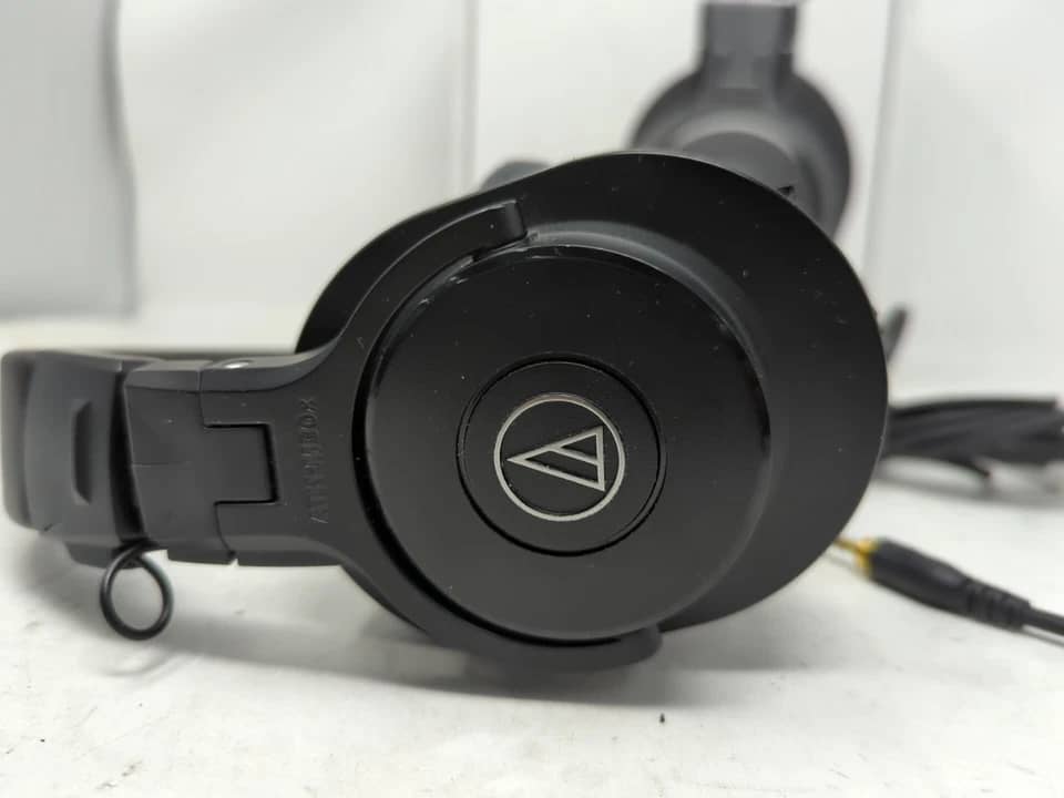 Audio-Technica ATH-M30x Headphones & Earbuds New Black