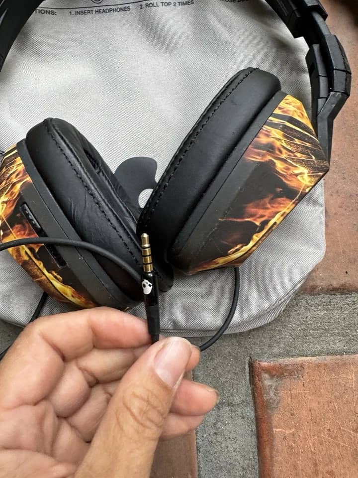 Skullcandy Crusher Evo Headphones & Earbuds New Black
