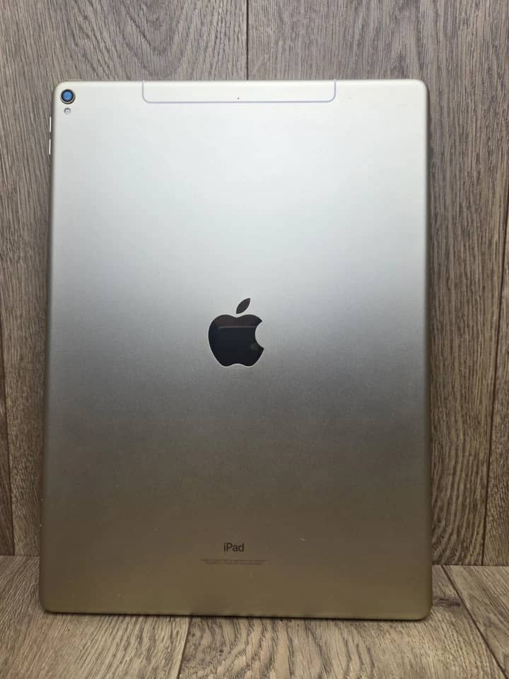 Apple iPad Pro 2 Tablets 12.9" Gray 64GB Used - Good