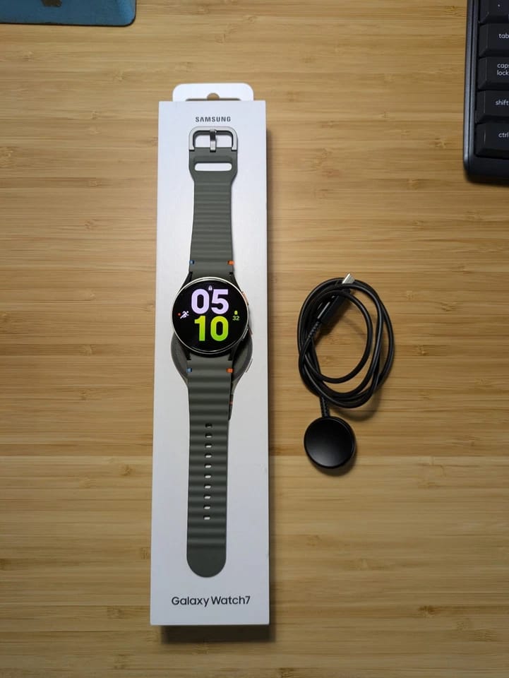 Samsung Galaxy Watch 7 Smartwatches 44mm Silver New