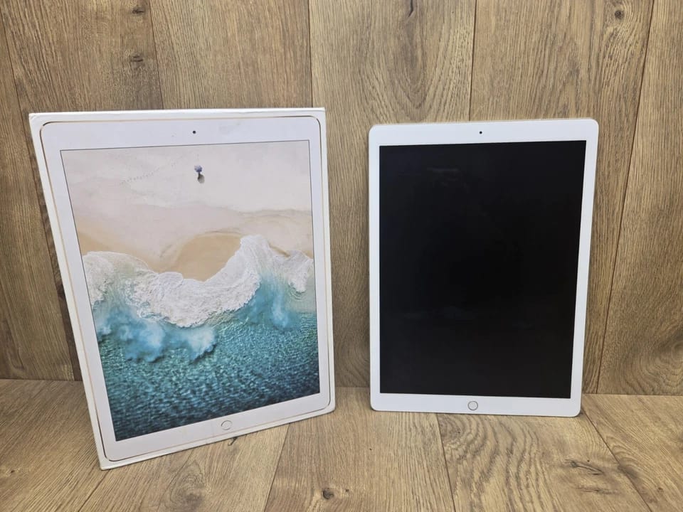 Apple iPad Pro 2 Tablets 12.9" Gray 64GB Used - Good