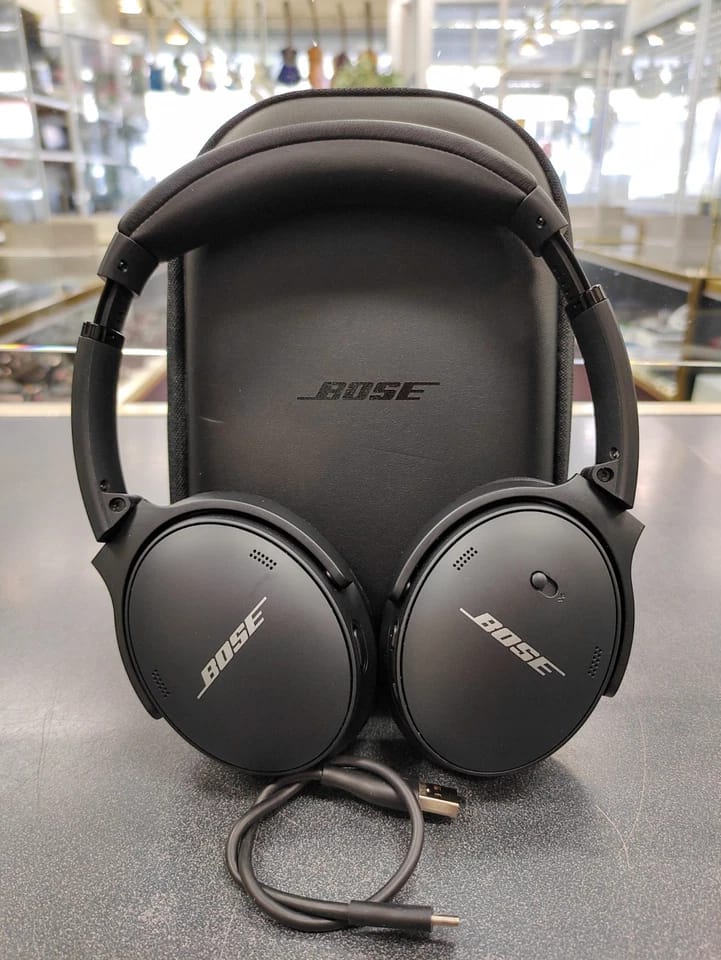 Bose QuietComfort 45 Headphones & Earbuds Unspecified Black
