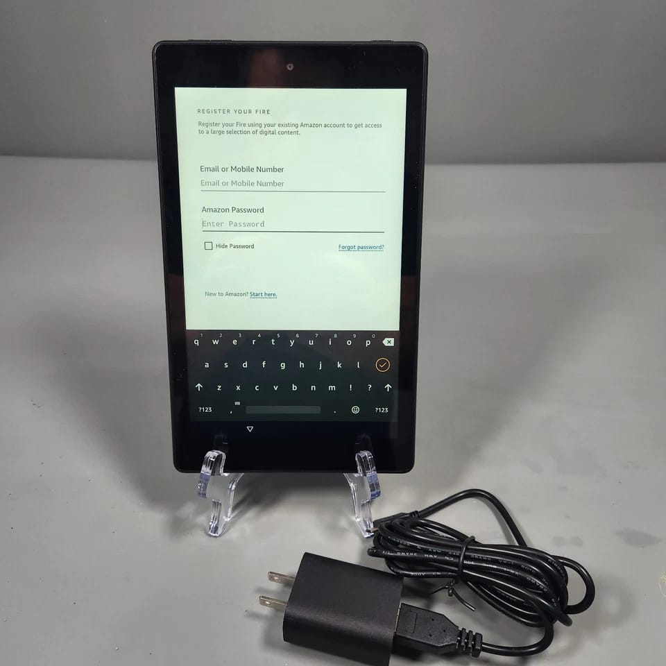 Amazon Fire HD 8 8th Tablets 7" Black 64GB New